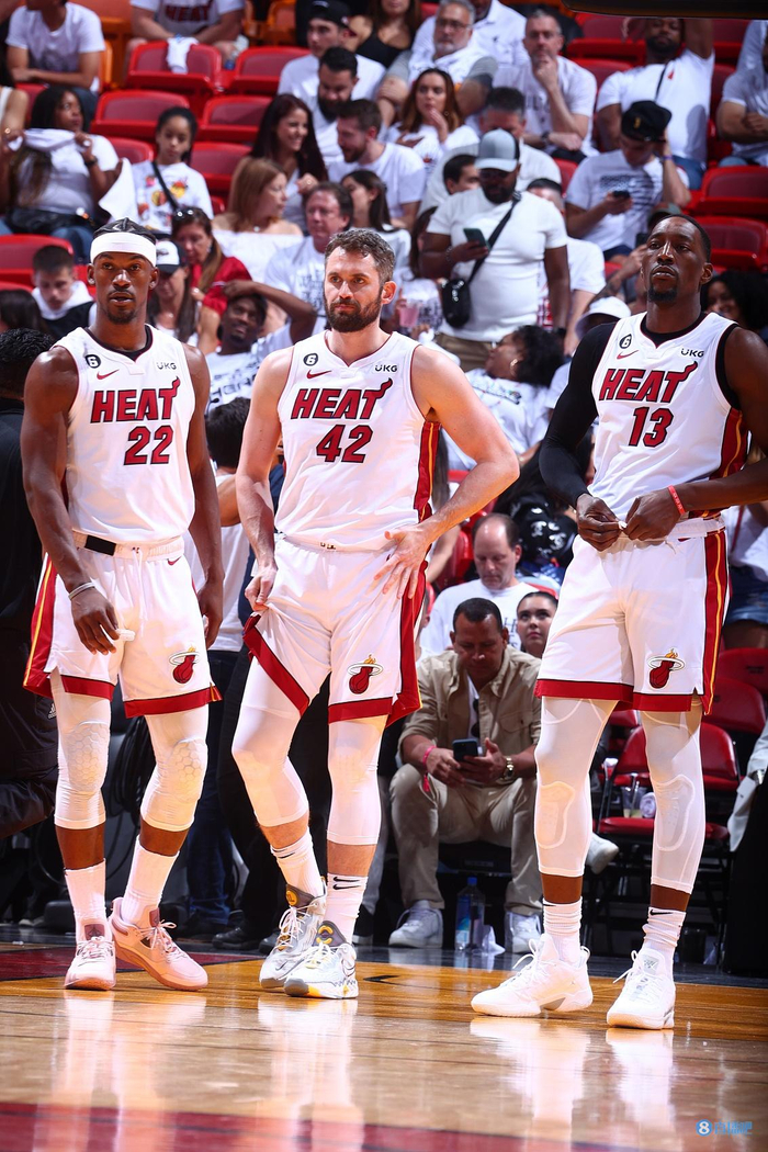 九游娱乐官网-关于亚冠赛程吃紧；波特兰开拓者冲刺阶段状态回暖；态度坚定；球队文化再被提及的信息